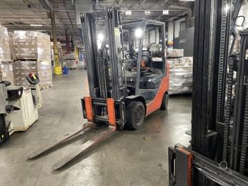 Main image Toyota 8FGCU25